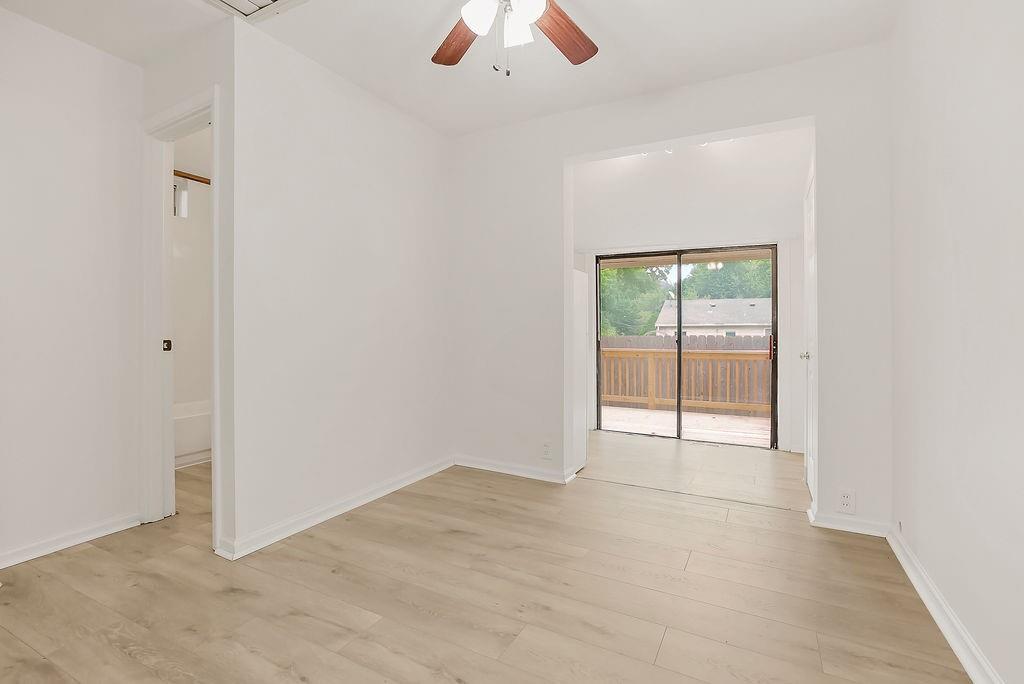 Photo 7 of 5509 Maple Street