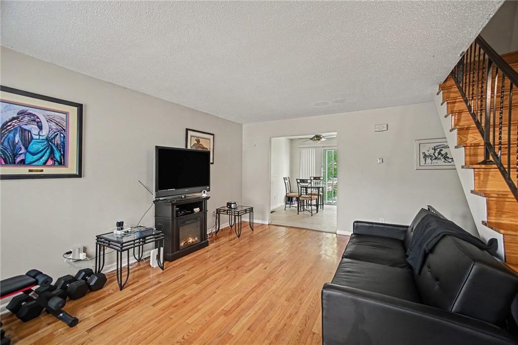 Photo 6 of 8815 Sycamore Avenue