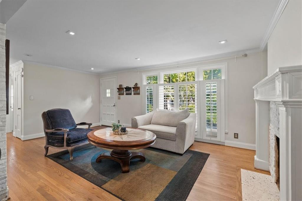 Photo 7 of 4211 W 73rd Street