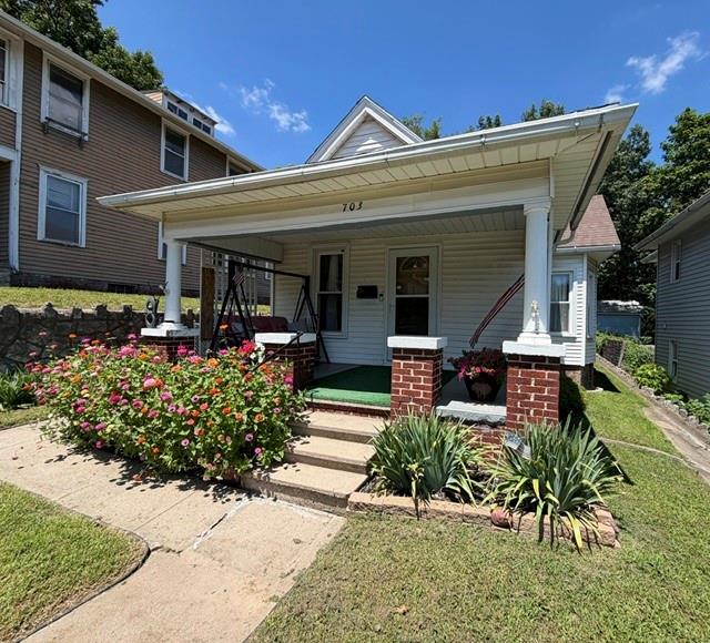 Photo of 703 Mcdonald Street