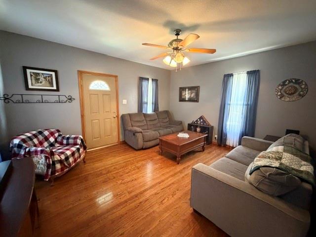 Photo 2 of 703 Mcdonald Street