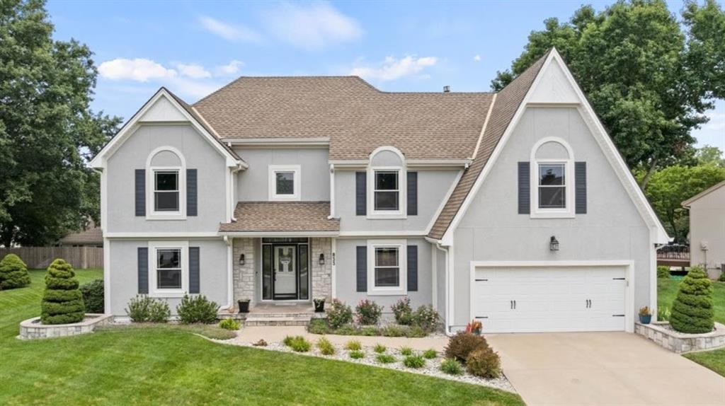 Photo of 833 NW High Point Drive
