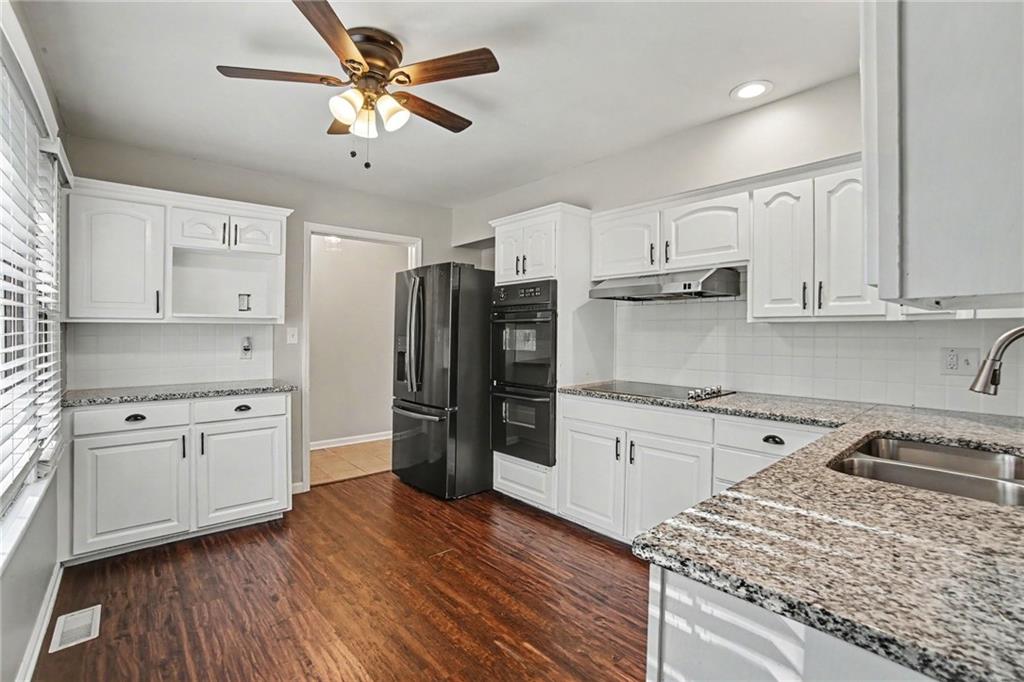 Photo 5 of 4630 NE Gladstone Avenue