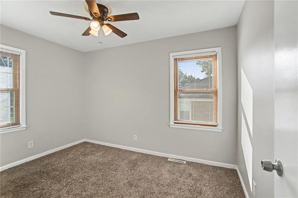 Photo 6 of 4630 NE Gladstone Avenue