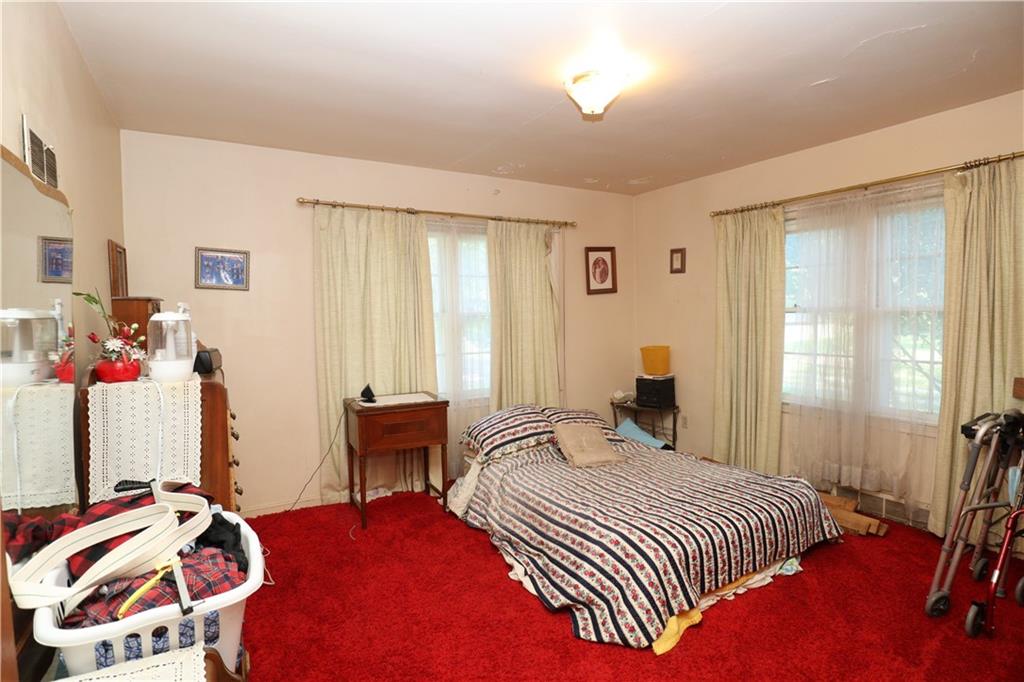 Photo 6 of 115 E 8th Street