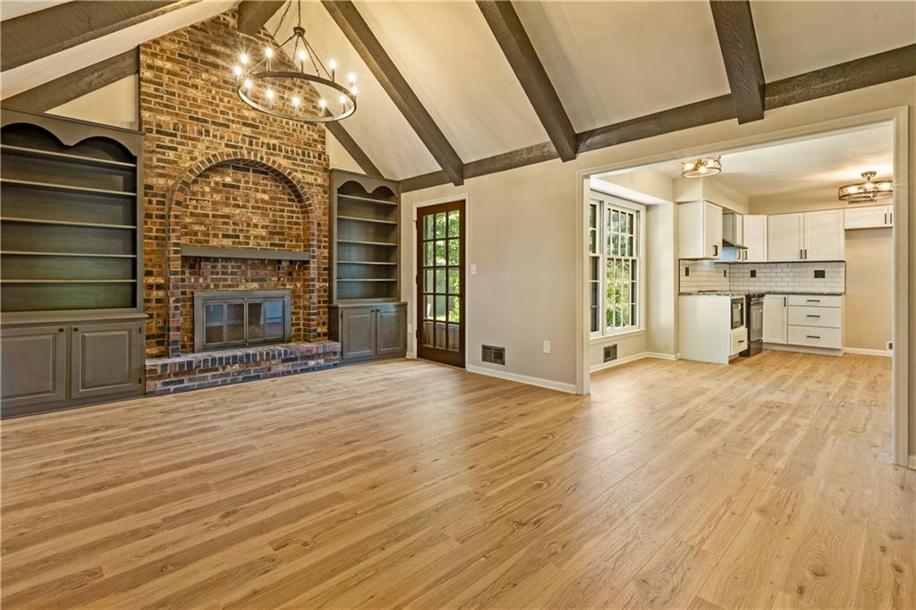 Photo of 1208 NW Fairway Circle