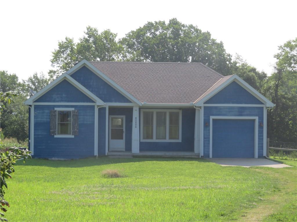 Photo of 28155 Lookout Road in Paola, KS