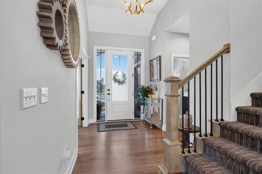 Photo 5 of 4721 NE Jamestown Drive