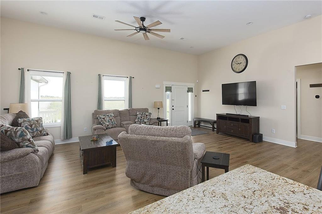 Photo 4 of 1671 SW 300th Road