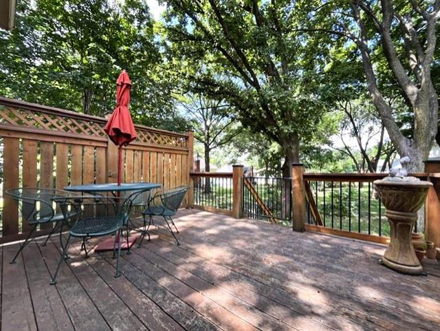 Photo 3 of 10004 Cody Street
