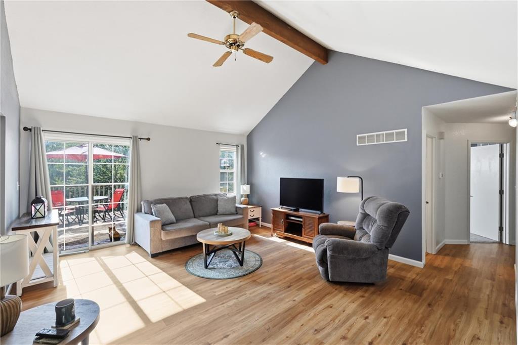 Photo 6 of 528 NW 41st Street