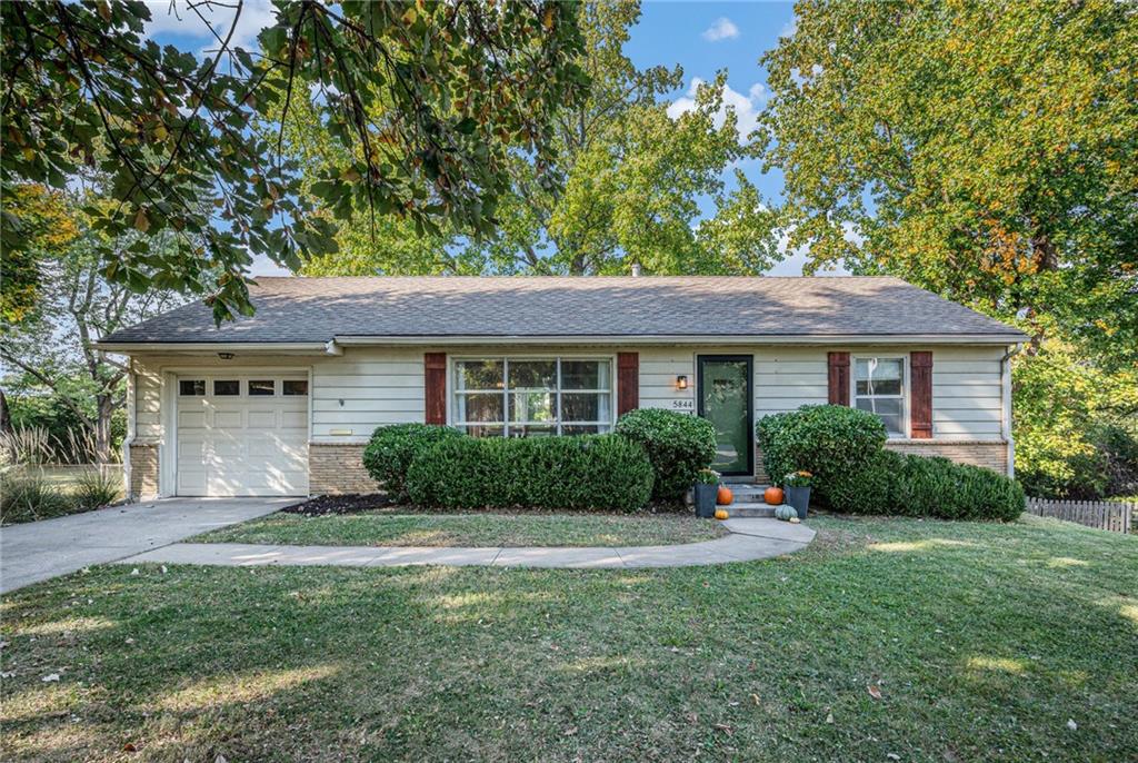 Photo of 5844 Granada Lane