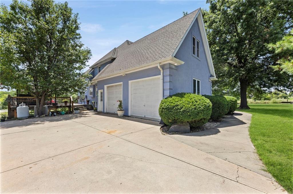 Photo 3 of 5253 W 215th Street