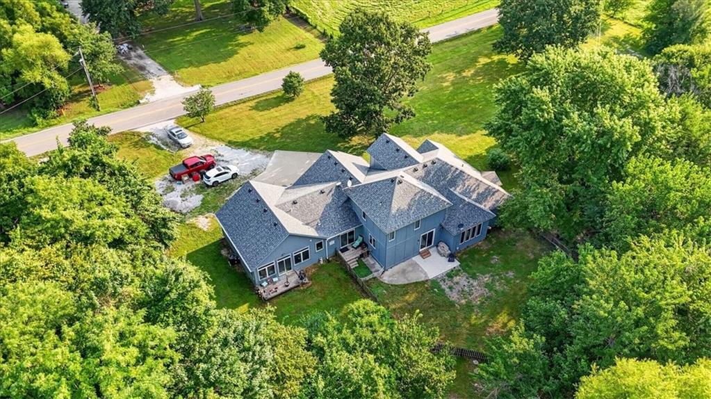 Photo 6 of 33403 E Nebgen Road