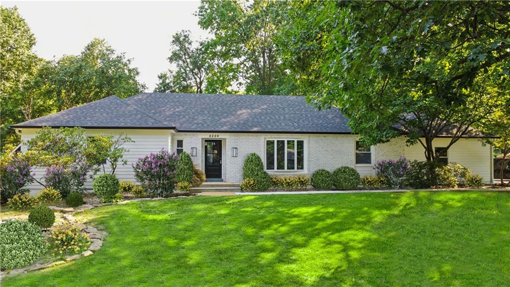 Photo of 8224 Linden Drive