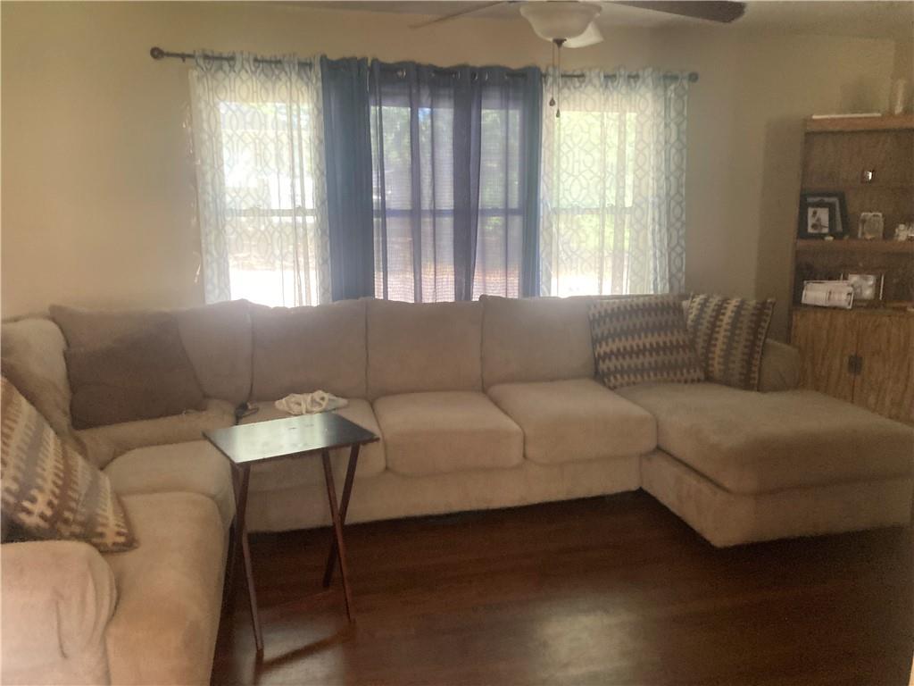 Photo 6 of 11902 Fremont Avenue