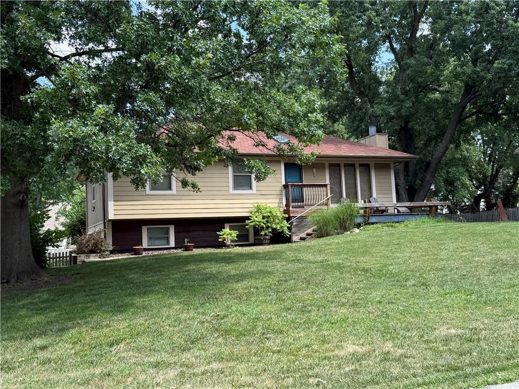 Photo of 1300 NE 112th Terrace
