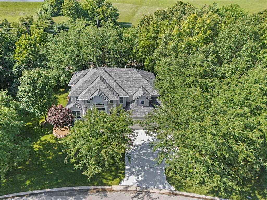 Photo 2 of 1629 SW Hedgewood Lane