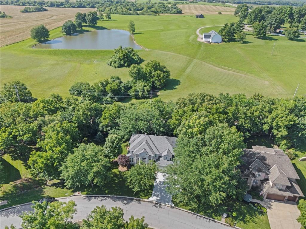 Photo 6 of 1629 SW Hedgewood Lane