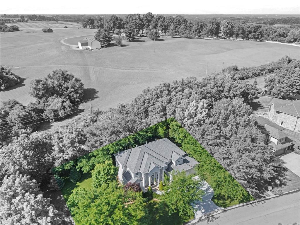 Photo 7 of 1629 SW Hedgewood Lane