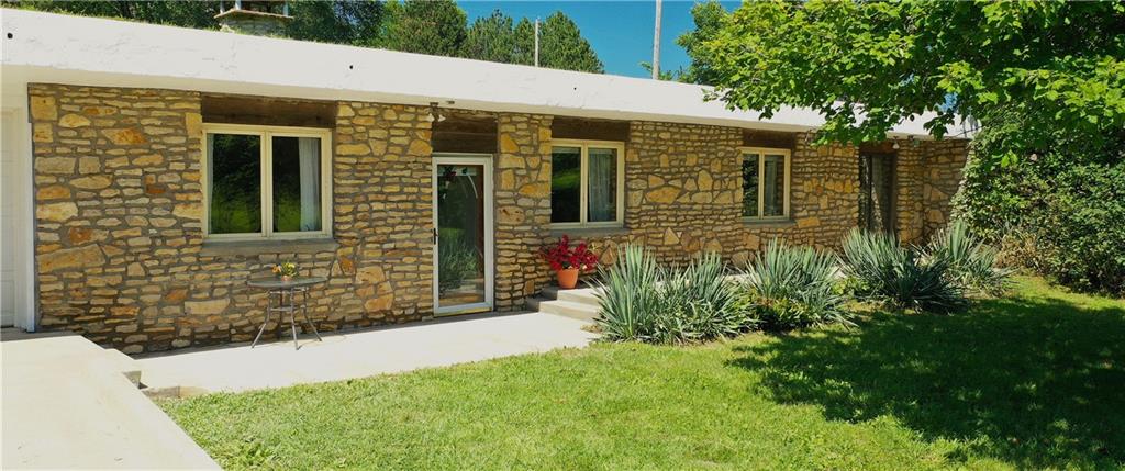 Photo 5 of 1354 Woodland Road