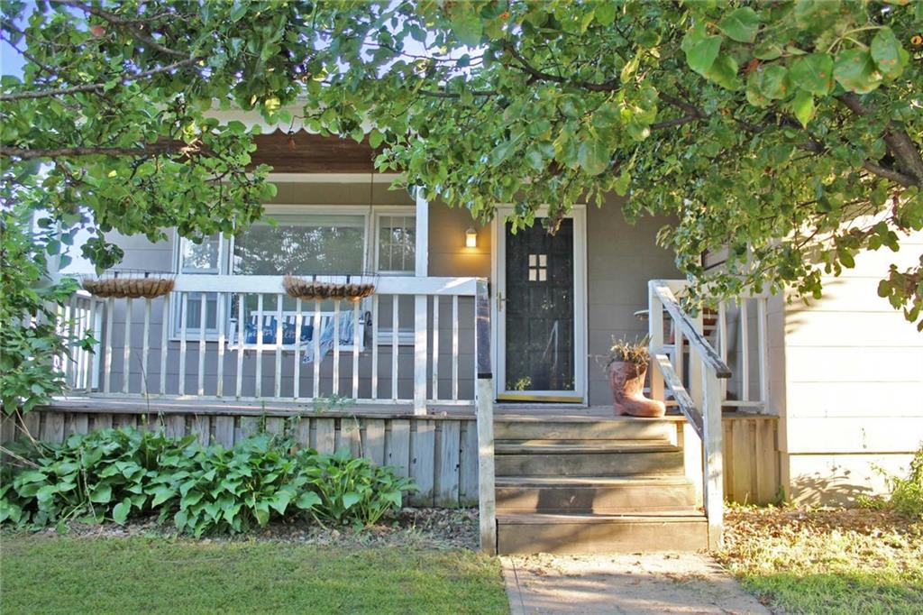 Photo of 601 W Broadway Street