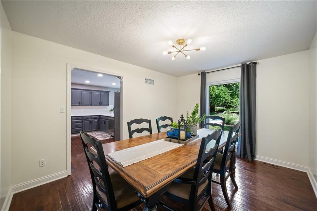 Photo 6 of 502 Sugarland Drive