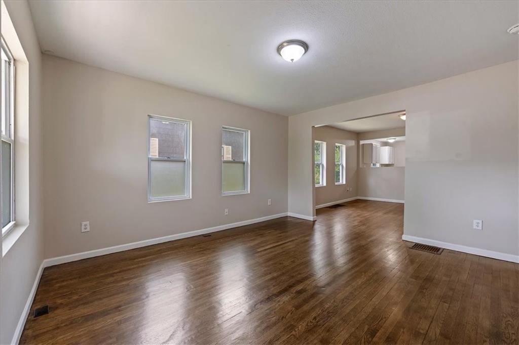 Photo 6 of 2130 N 32nd Street
