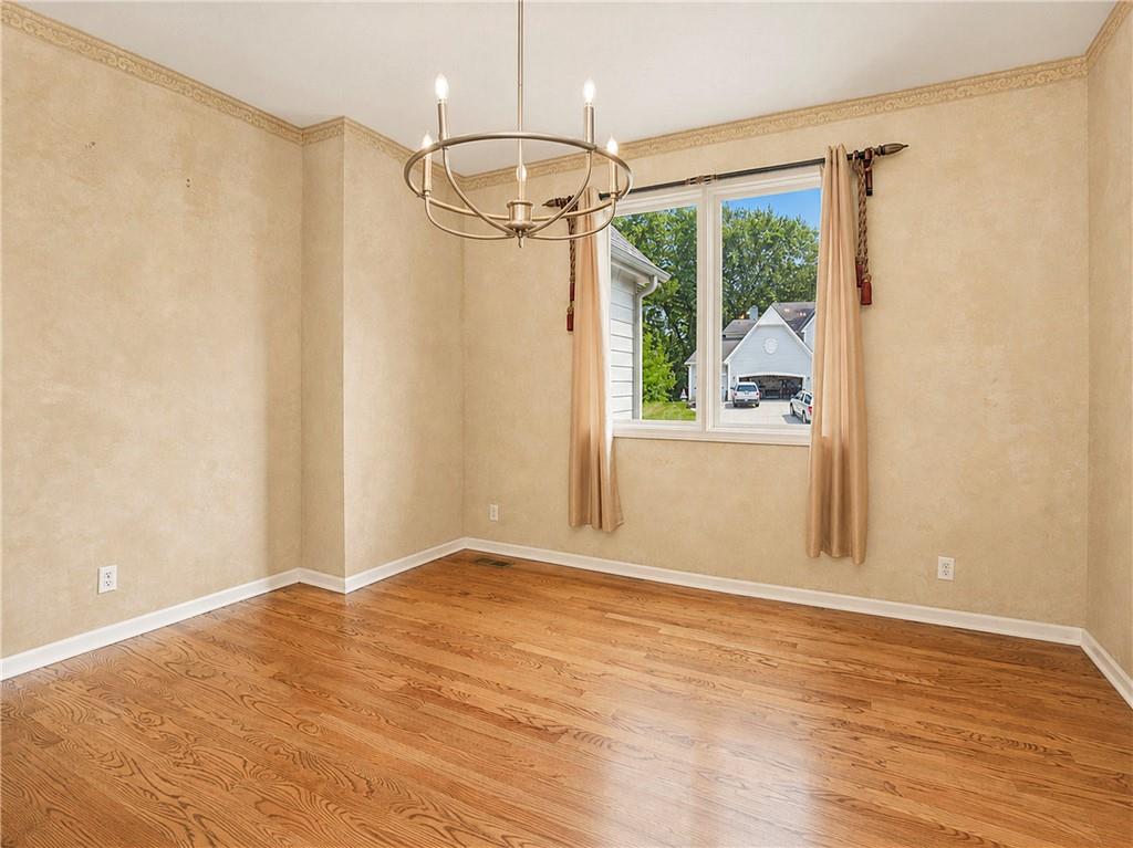 Photo 7 of 808 SW Springwater Lane