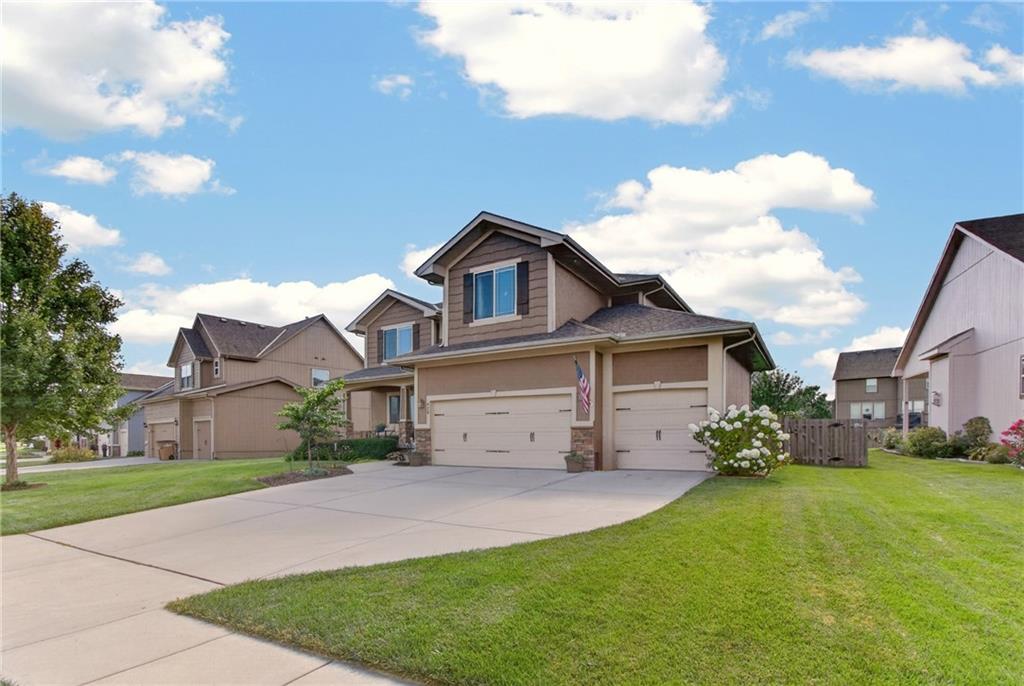 Photo 4 of 420 Meadowlark Drive