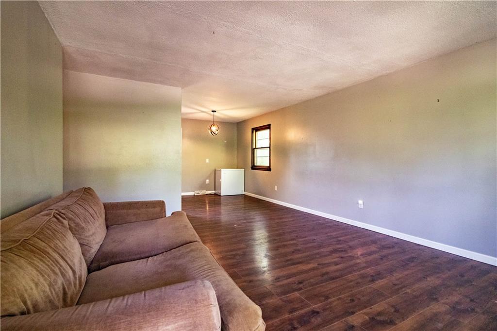Photo 5 of 101 W 8th Street