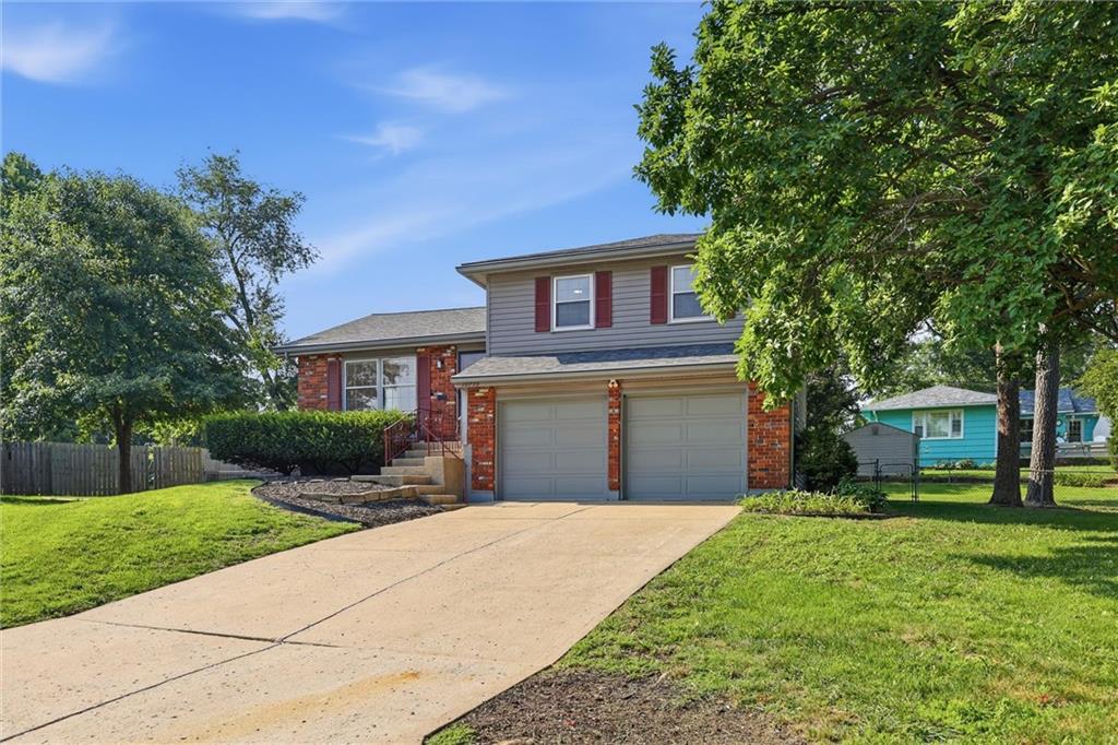 Photo 3 of 10729 Mcgee Street