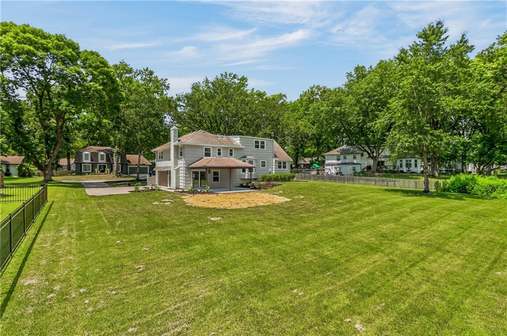 Photo 6 of 10505 Belinder Road