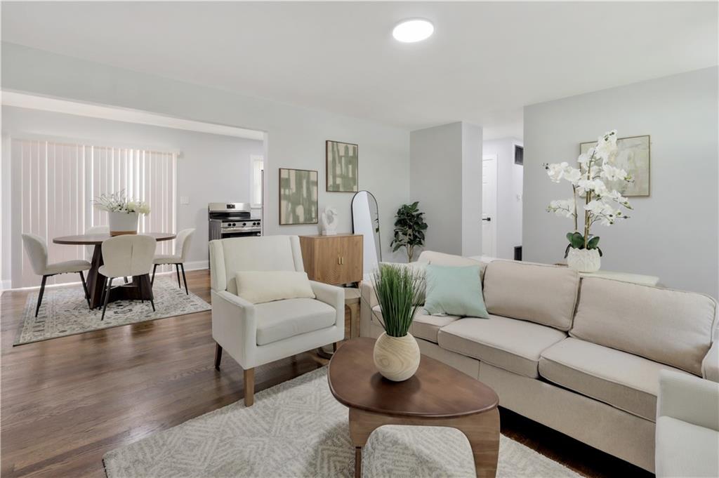 Photo 5 of 6409 N Woodland Avenue