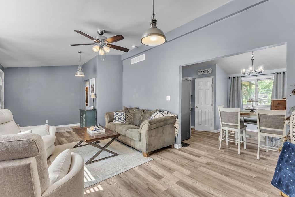 Photo 5 of 3806 N 25th Terrace