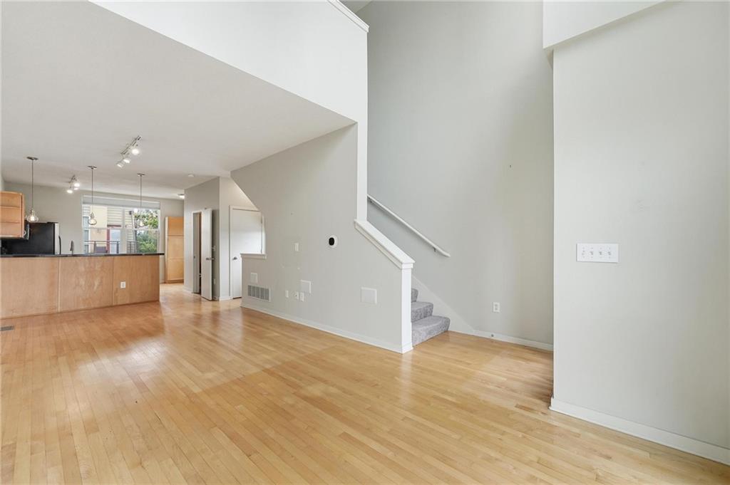 Photo 2 of 4577 Madison Avenue #E4