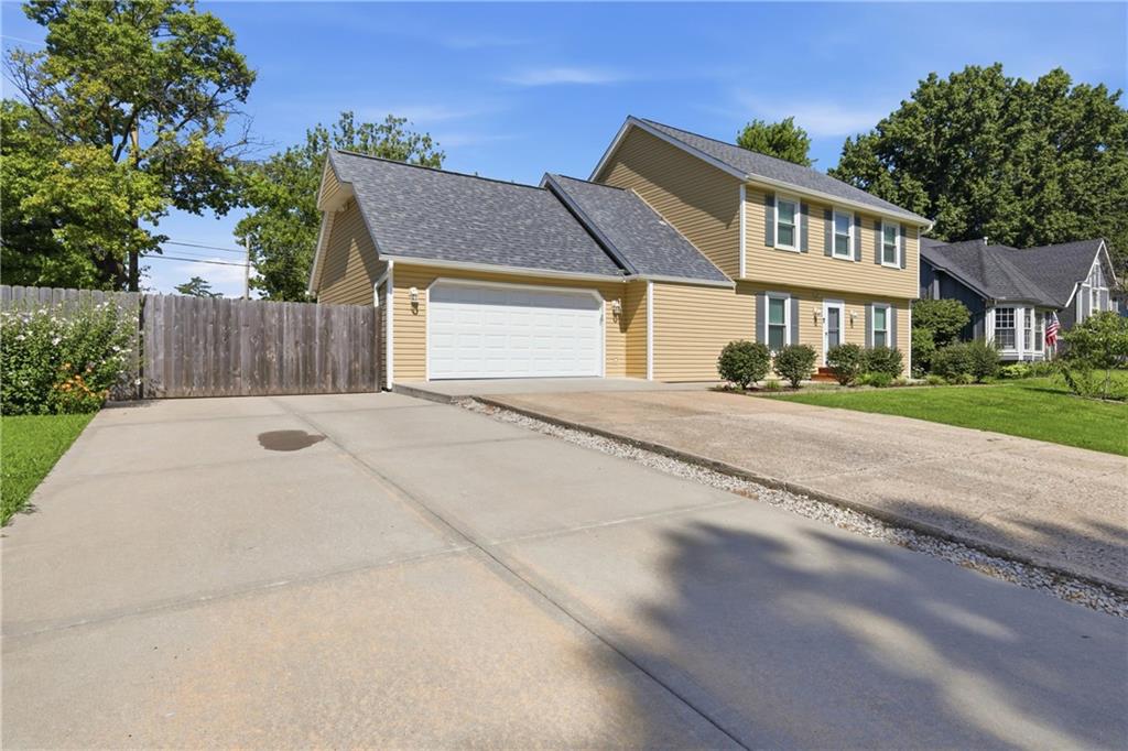 Photo 2 of 10282 Haskins Street