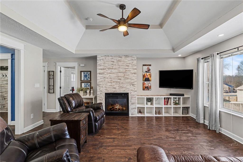 Photo 7 of 3204 S Elizabeth Avenue