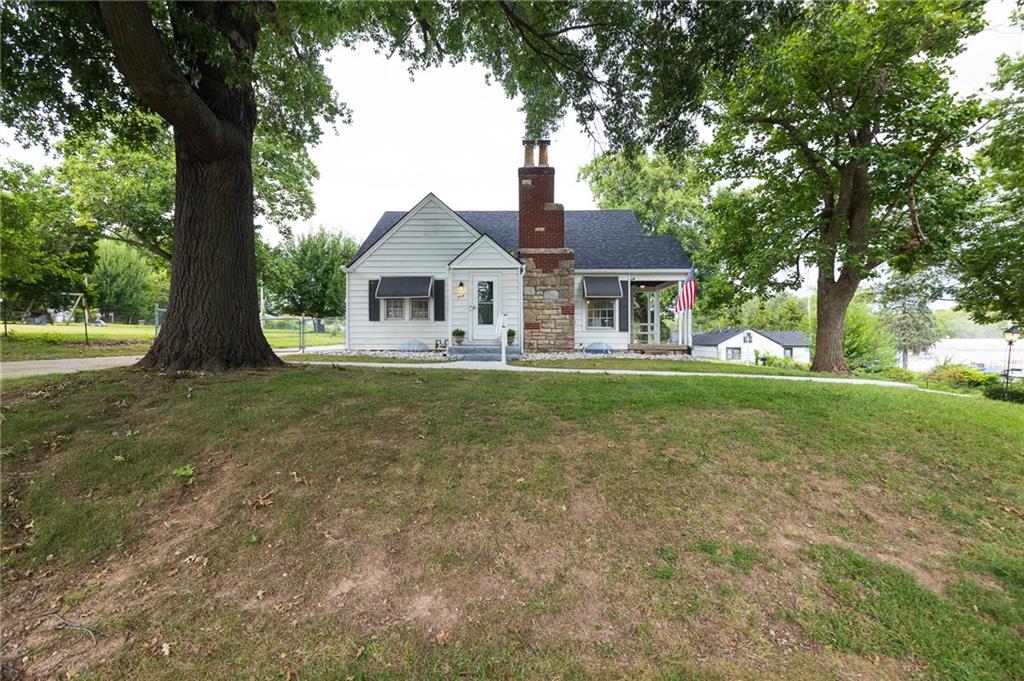 Photo 7 of 9314 E 36th Terrace