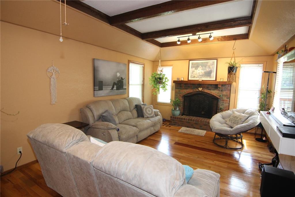 Photo 4 of 16912 E 170th Court