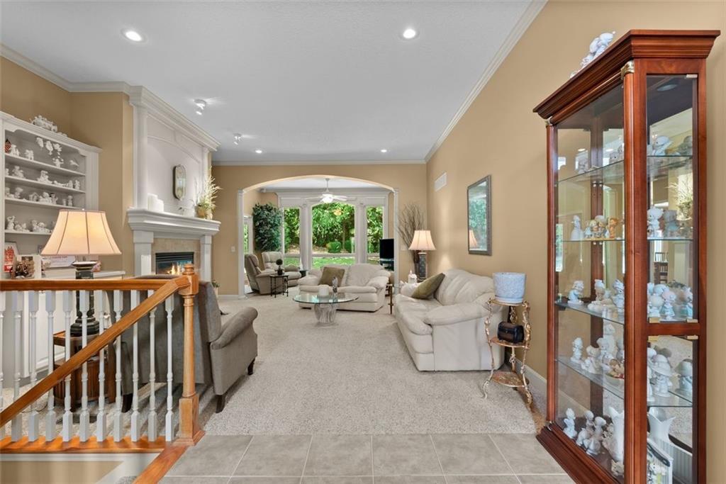 Photo 5 of 3355 S Wood Avenue