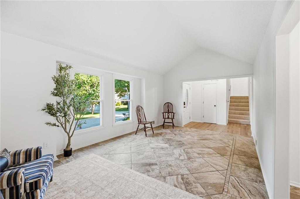 Photo 4 of 8107 Hauser Street