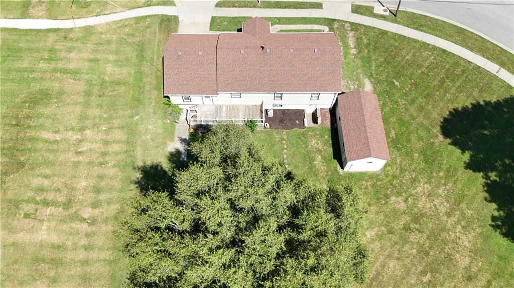 Photo 4 of 404 6th Street S