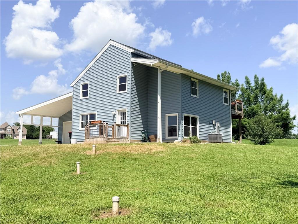 Photo 3 of 403 N Devasher Road