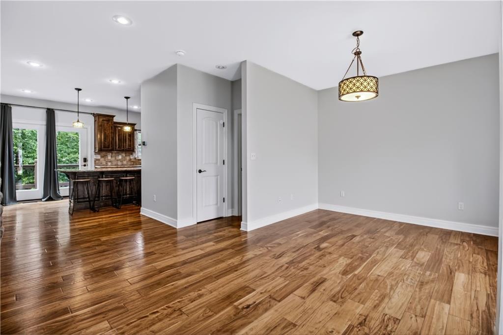 Photo 6 of 1236 Vivian Drive