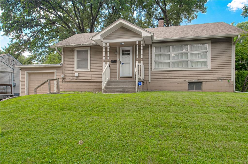 Photo 2 of 4748 Reinhardt Drive