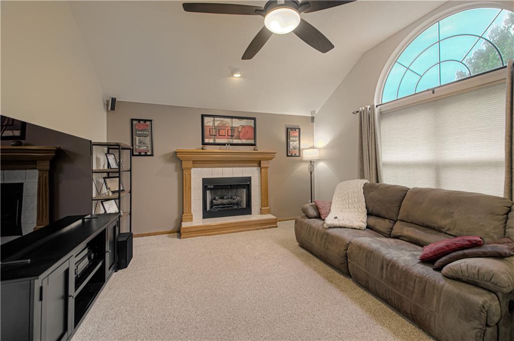 Photo 5 of 1224 NE Beacon Avenue