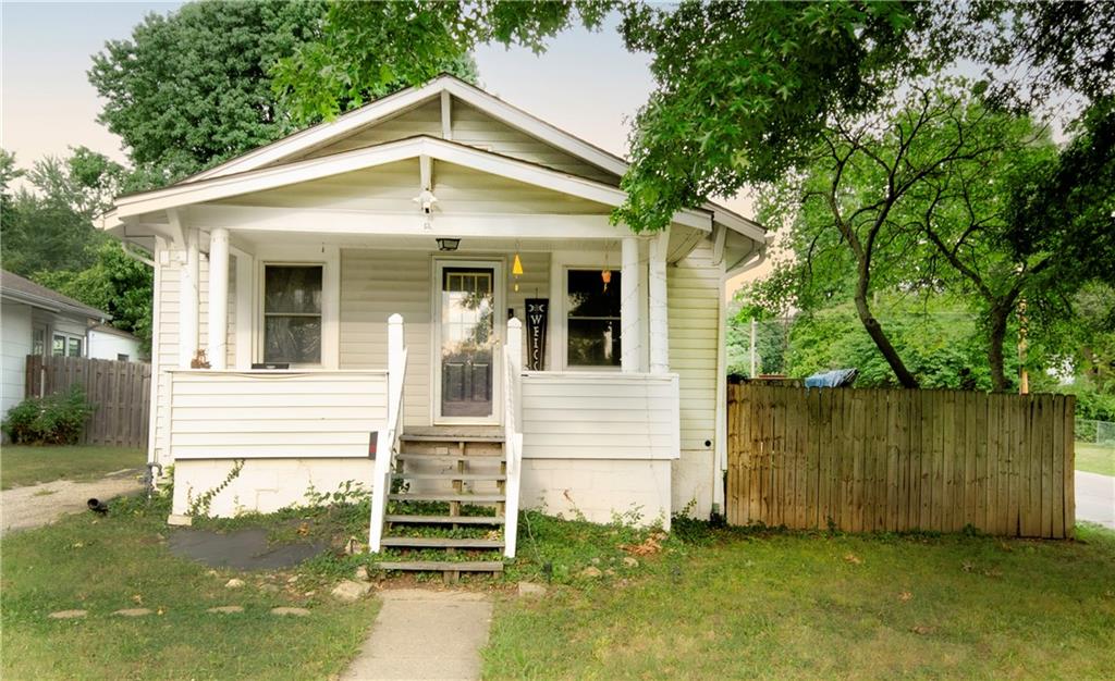 Photo of 227 S Ash Avenue