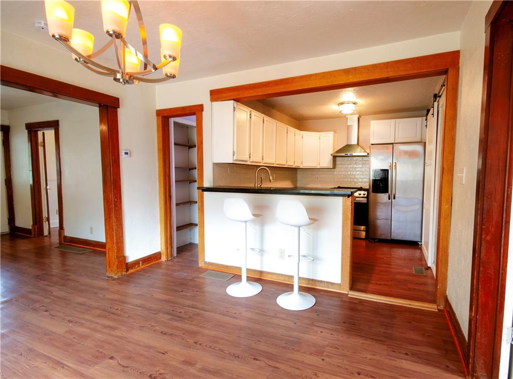 Photo 4 of 227 S Ash Avenue