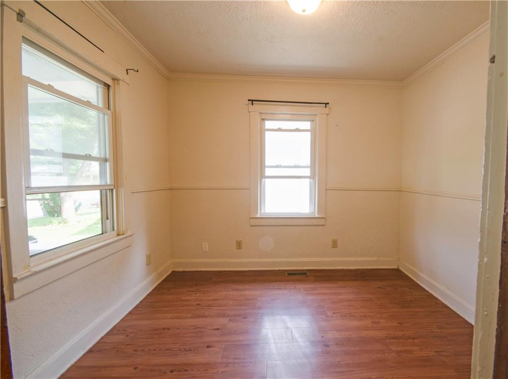 Photo 6 of 227 S Ash Avenue